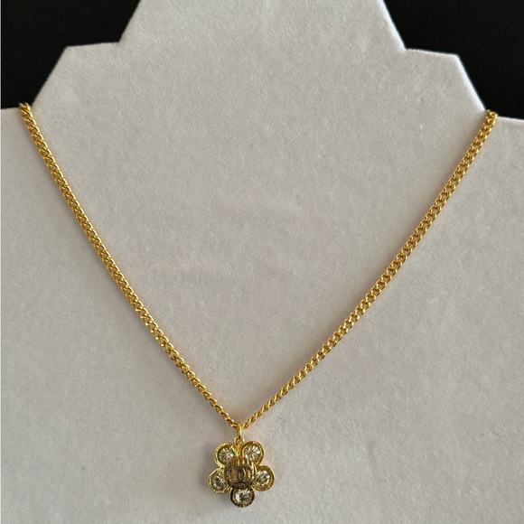 CHANEL Coco Mark Camellia Flower Motif‎ Crystal Necklace Gold Plated*17" w/box - Picture 1 of 9